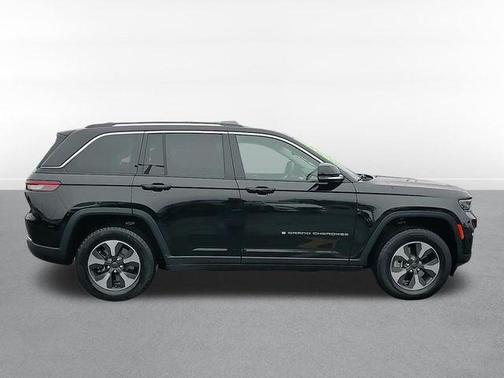 2022 Jeep Grand Cherokee 4xe Base
