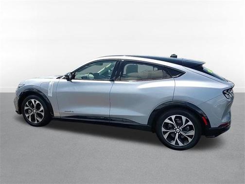 2022 Ford Mustang Mach-E Premium