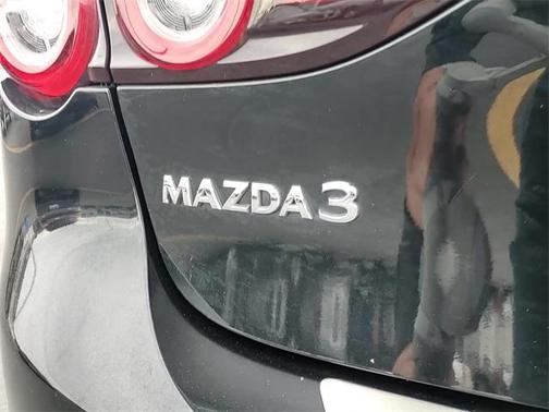 2023 Mazda Mazda3 FWD w/Preferred Package