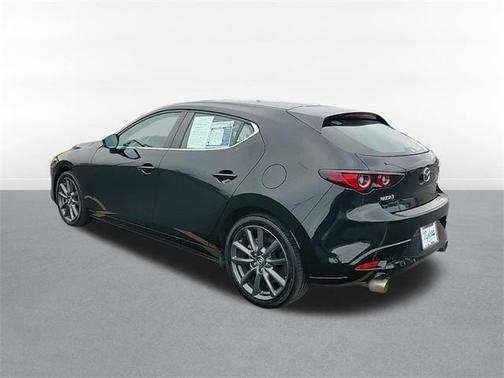 2023 Mazda Mazda3 FWD w/Preferred Package