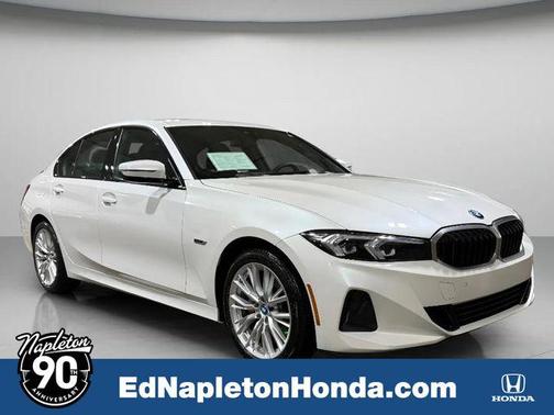 2023 BMW 330e xDrive