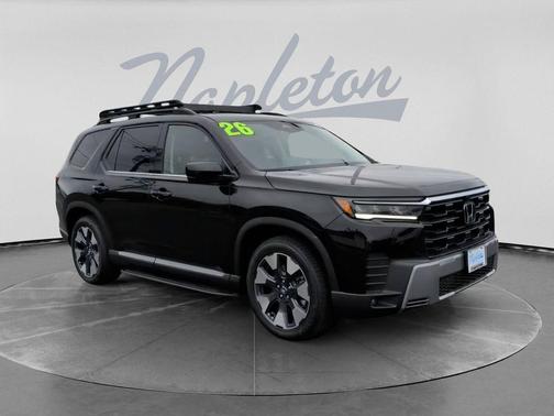 Crystal Black Pearl 2026 Honda Pilot Elite