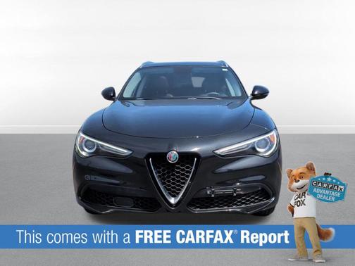 Vulcano Black Metallic 2018 Alfa Romeo Stelvio Base
