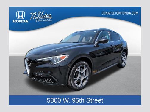 Vulcano Black Metallic 2018 Alfa Romeo Stelvio Base