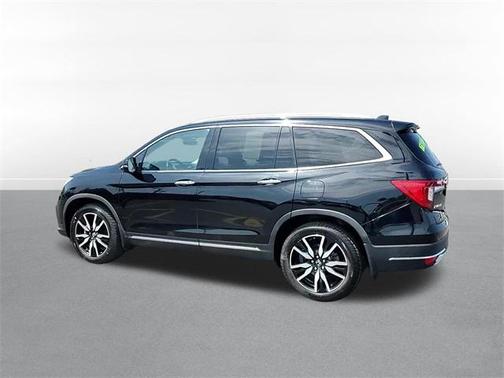 2019 Honda Pilot Touring 8-Passenger