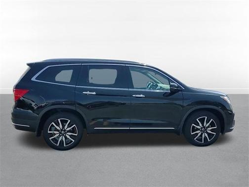 2019 Honda Pilot Touring 8-Passenger