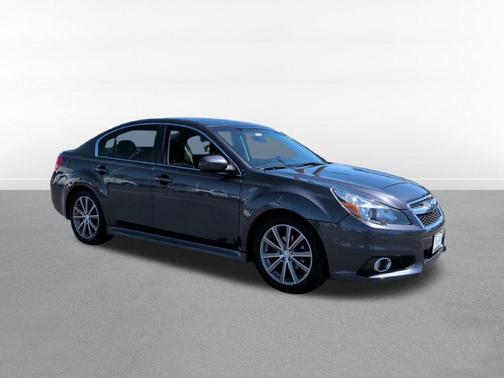 Graphite Gray Metallic 2013 Subaru Legacy Sport