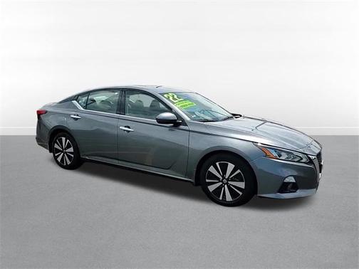 2022 Nissan Altima 2.5 SL