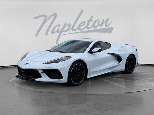Arctic White 2024 Chevrolet Corvette Stingray w/1LT