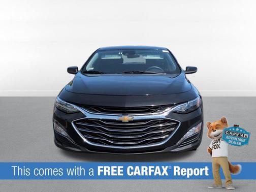 Mosaic Black Metallic 2024 Chevrolet Malibu FWD 1LT