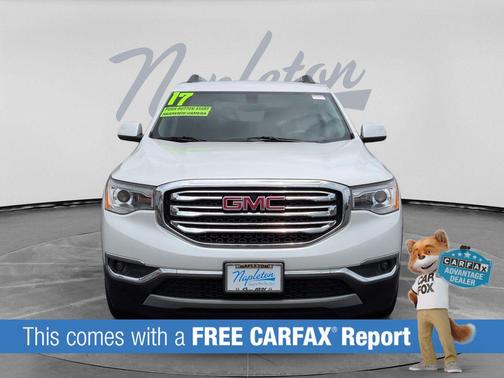 White Frost Tricoat 2017 GMC Acadia SLE-2