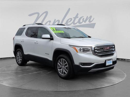 White Frost Tricoat 2017 GMC Acadia SLE-2