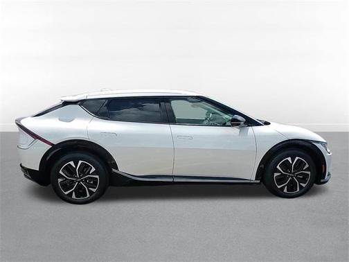 2024 Kia EV6 Wind