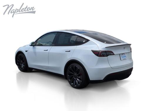 Pearl White Multi-Coat 2022 Tesla Model Y Performance Dual Motor All-Wheel Drive