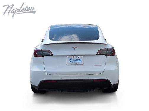 Pearl White Multi-Coat 2022 Tesla Model Y Performance Dual Motor All-Wheel Drive