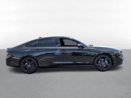 Crystal Black Pearl 2026 Honda Accord Hybrid Sport-L