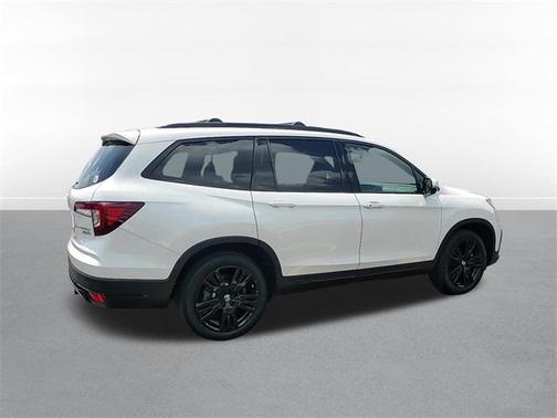 2022 Honda Pilot AWD Black Edition