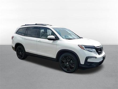 2022 Honda Pilot AWD Black Edition