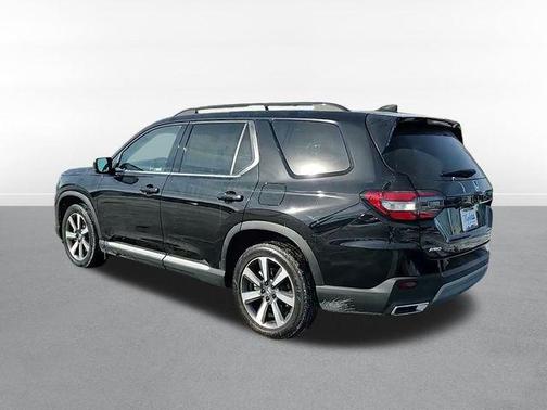 2023 Honda Pilot AWD Elite