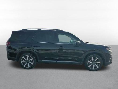 2023 Honda Pilot AWD Elite