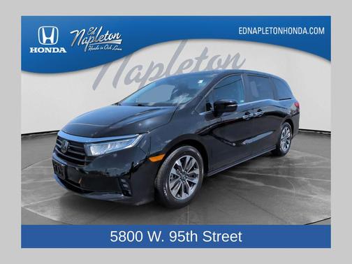 Crystal Black Pearl 2024 Honda Odyssey EX-L