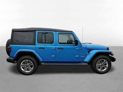2022 Jeep Wrangler Unlimited Sahara