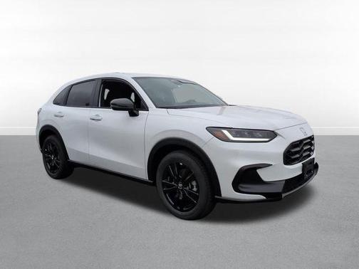 Platinum White Pearl 2026 Honda HR-V AWD Sport