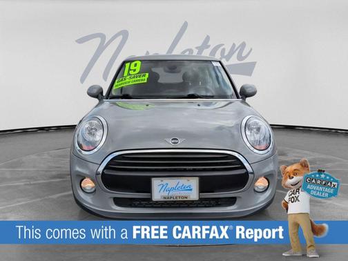 Moonwalk Grey Metallic 2019 MINI Hardtop Cooper