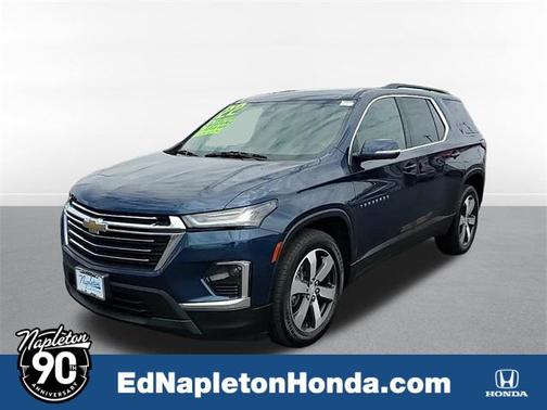 2022 Chevrolet Traverse LT Leather
