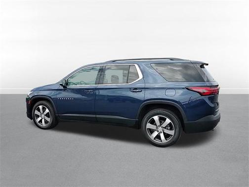 2022 Chevrolet Traverse LT Leather