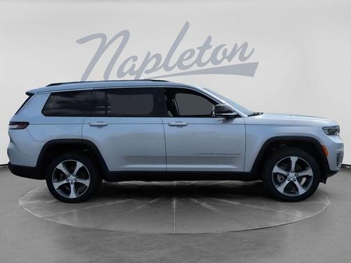 Silver Zynith 2023 Jeep Grand Cherokee L Limited