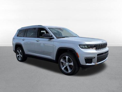 Silver Zynith 2023 Jeep Grand Cherokee L Limited