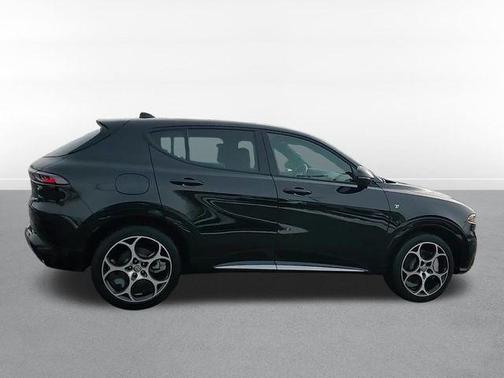 2024 Alfa Romeo Tonale Ti EAWD