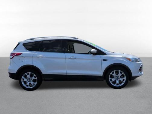 White Platinum Metallic Tri-Coat 2016 Ford Escape Titanium