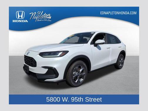 Platinum White Pearl 2026 Honda HR-V LX SUV