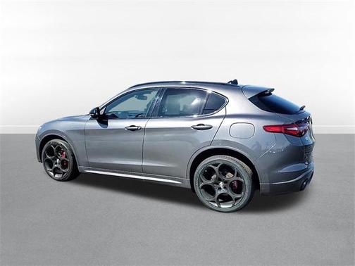 2022 Alfa Romeo Stelvio Ti