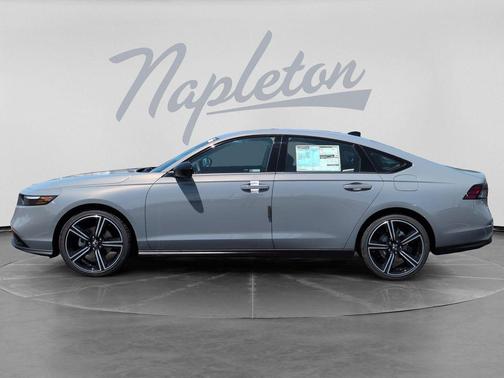 Urban Gray Pearl 2026 Honda Accord SE
