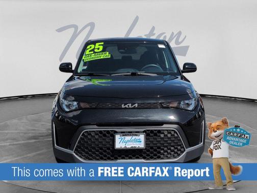 Fusion Black 2025 Kia Soul LX