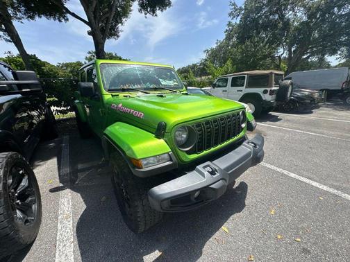 Mojito 2025 Jeep Gladiator Nighthawk