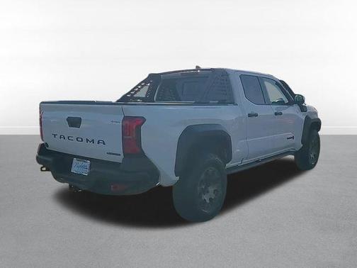 2025 Toyota Tacoma Hybrid Trailhunter