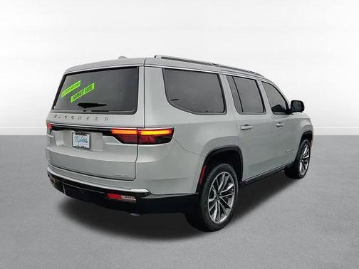 2022 Jeep Wagoneer Series III 4x4