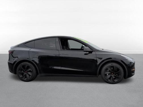 Solid Black 2022 Tesla Model Y Long Range Dual Motor All-Wheel Drive