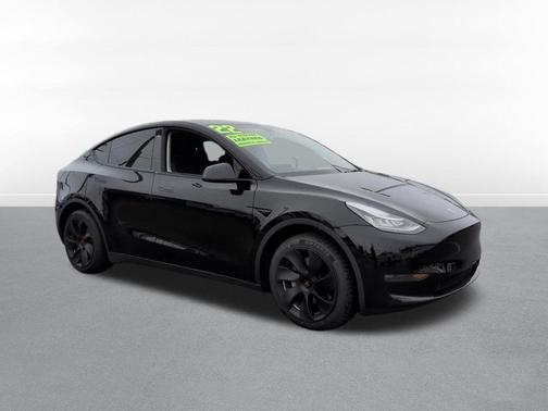 Solid Black 2022 Tesla Model Y Long Range Dual Motor All-Wheel Drive