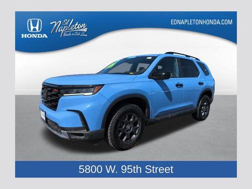 Diffused Sky Pearl 2025 Honda Pilot TrailSport