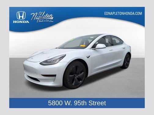 Pearl White Multi-Coat 2020 Tesla Model 3 Long Range