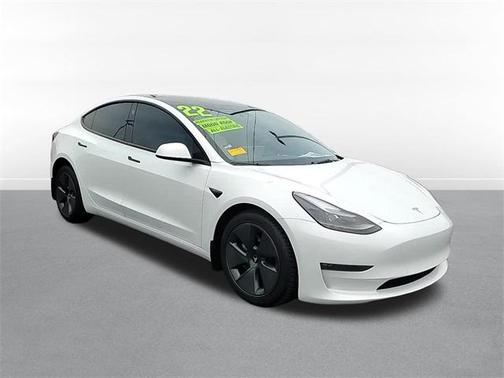 2022 Tesla Model 3 Long Range