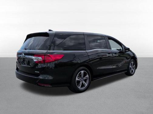 Crystal Black Pearl 2019 Honda Odyssey Touring
