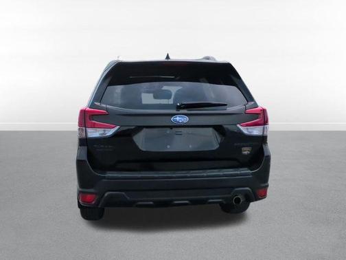 Crystal Black Silica 2023 Subaru Forester Wilderness