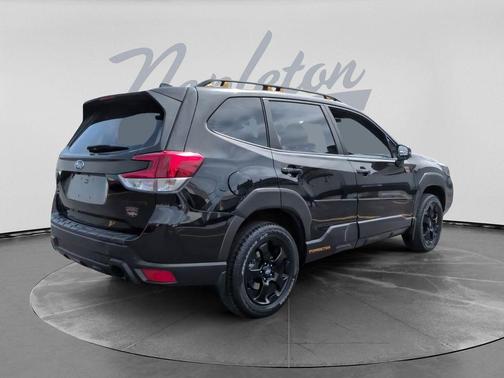 Crystal Black Silica 2023 Subaru Forester Wilderness