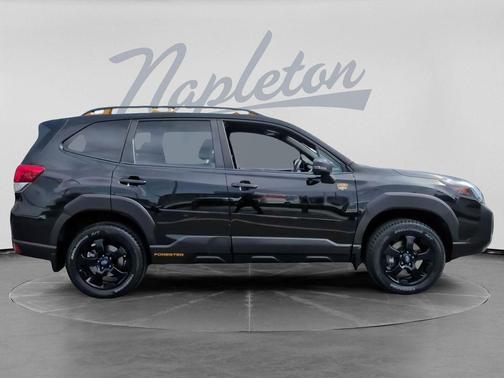 Crystal Black Silica 2023 Subaru Forester Wilderness
